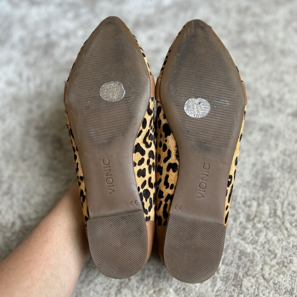 Vionic Savannah Leopard Print Flats - image 5